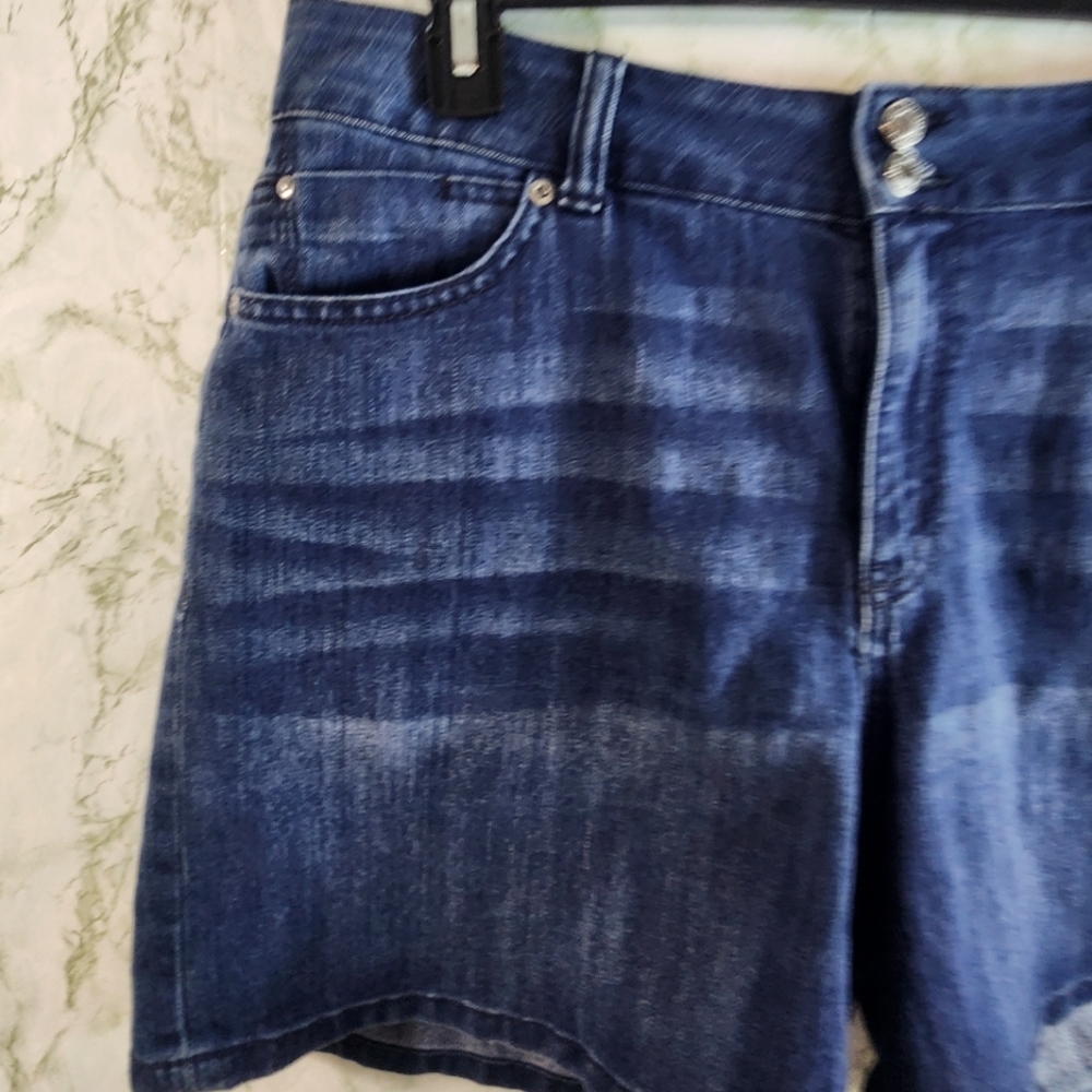 Maurices High Rise Denim Shorts - Picture 3 of 9